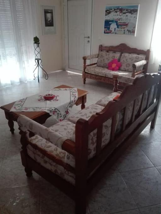 Pan Family House Apartment Fira  Exterior foto